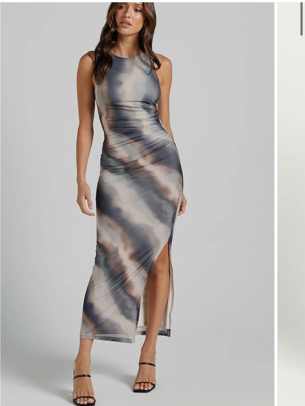 Showpo loralie maxi dress size 2